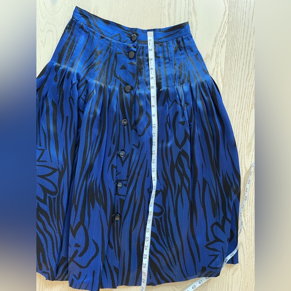 Vintage Valentino Silk Midi Skirt - Picture 3 of 6